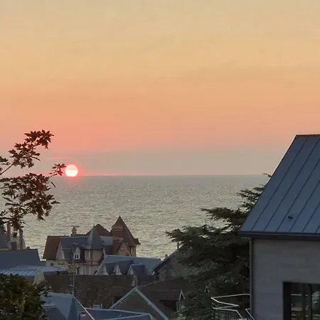 Superbe Vue Mer A 2 Minutes De Deauville